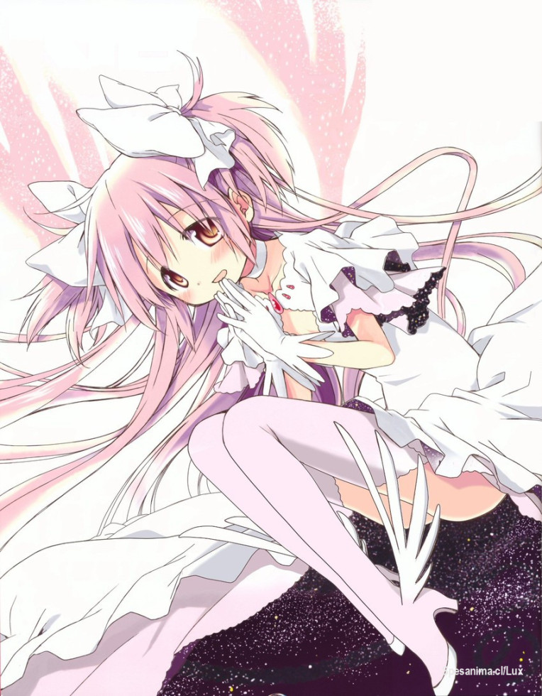 Quiero hacer este bello cosplay de madoka!! Que opinan??. Es hermoso 🥰